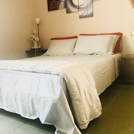 The Shelter Bed and Breakfast Talsano Esterno foto