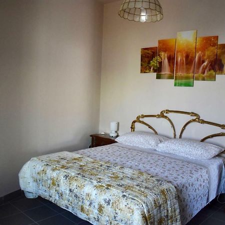 The Shelter Bed and Breakfast Talsano Esterno foto